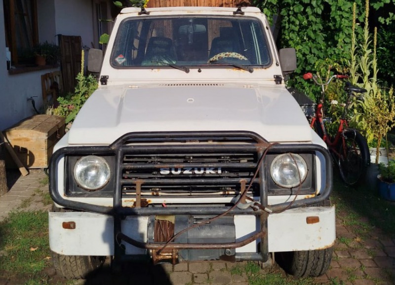 Suzuki Samurai 