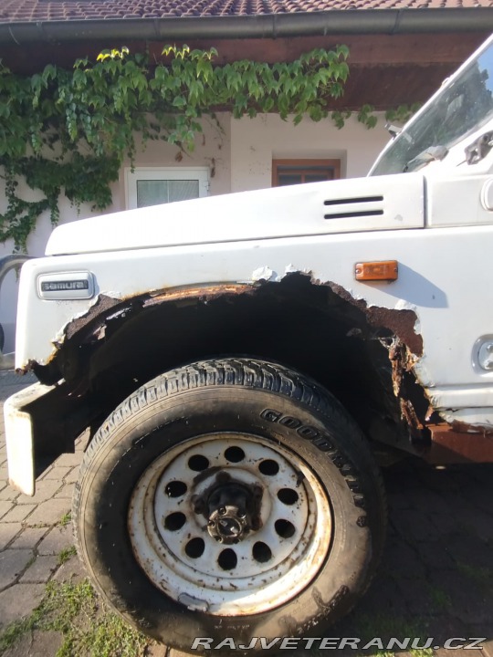Suzuki Samurai 1995