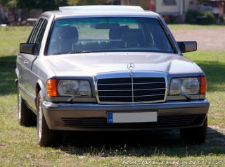 Mercedes-Benz 560 W 126 1989