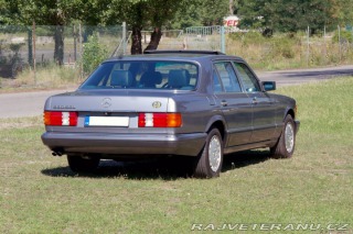 Mercedes-Benz 560 W 126 1989