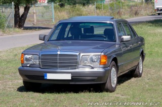 Mercedes-Benz 560 W 126 1989