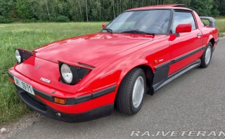 Mazda RX-7 