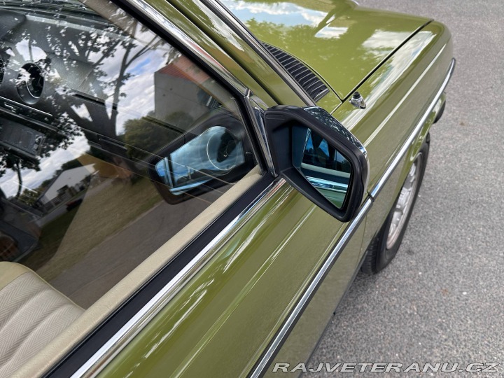 Mercedes-Benz 200 200D 123D 1980