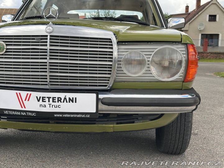 Mercedes-Benz 200 200D 123D 1980