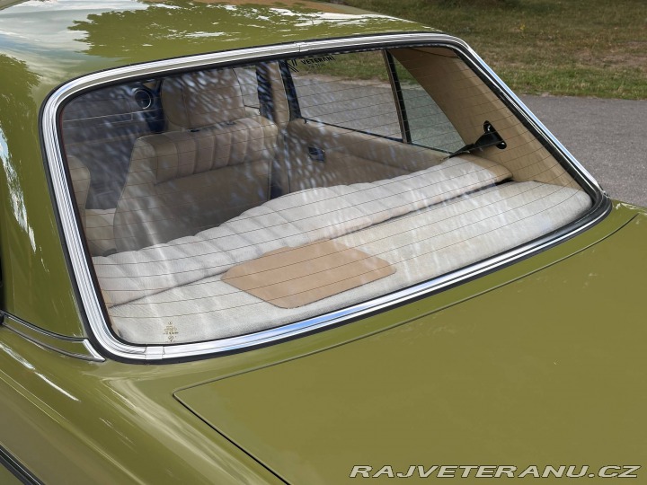 Mercedes-Benz 200 200D 123D 1980