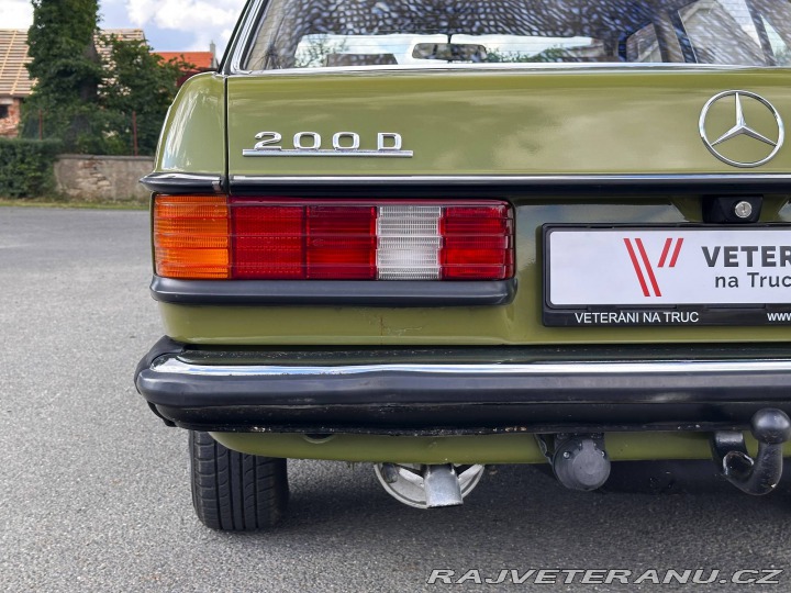 Mercedes-Benz 200 200D 123D 1980
