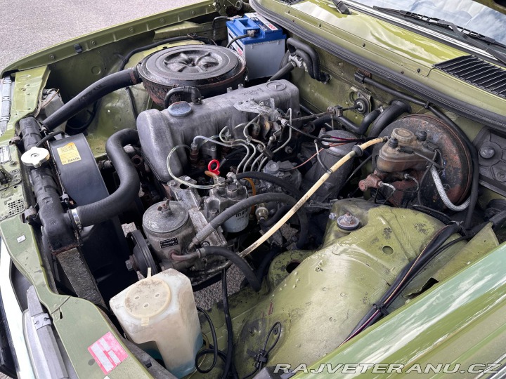 Mercedes-Benz 200 200D 123D 1980