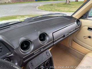 Ostatní značky Ostatní modely Mercedes Benz 200D 123D 1980