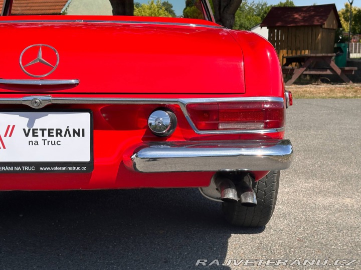 Mercedes-Benz 230 230SL Pagoda 1966