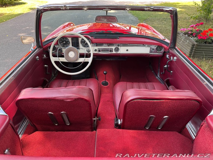 Mercedes-Benz 230 230SL Pagoda 1966
