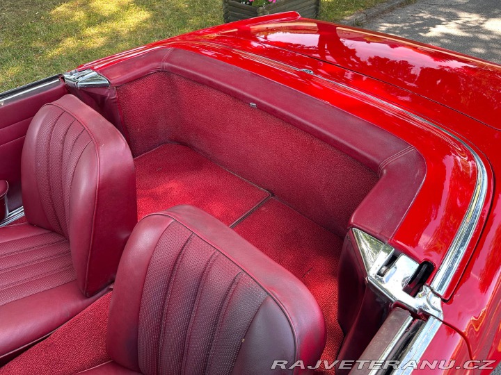 Mercedes-Benz 230 230SL Pagoda 1966