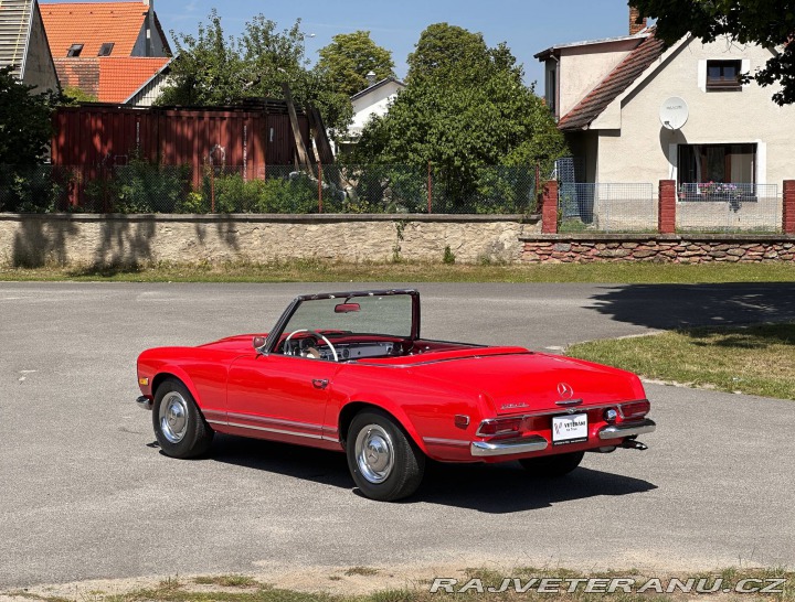 Mercedes-Benz 230 230SL Pagoda 1966