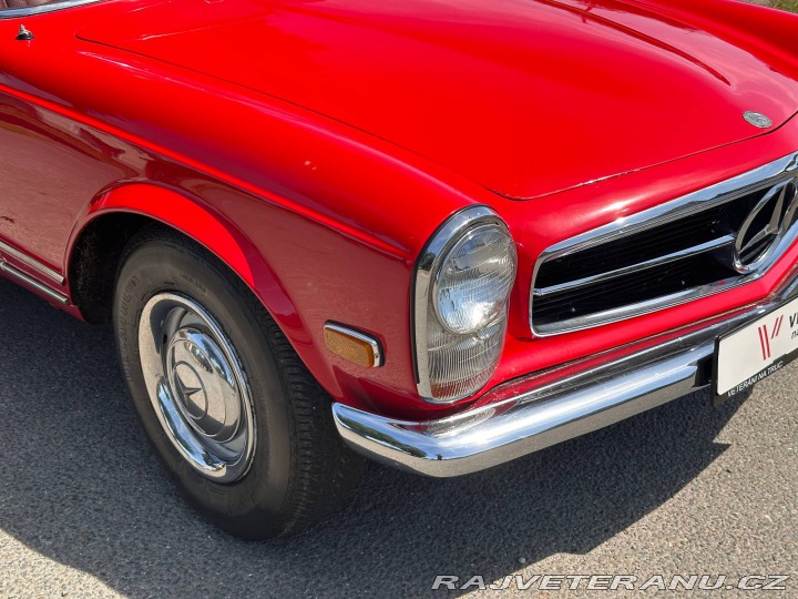 Mercedes-Benz 230 230SL Pagoda 1966