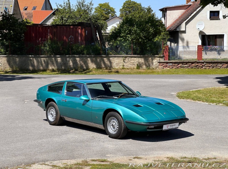 Maserati Indy 