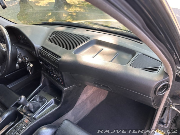 BMW M5 E34 1989
