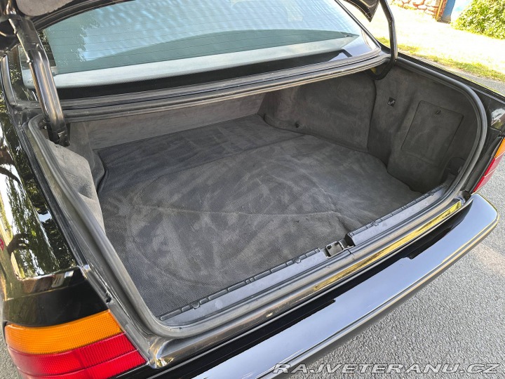 BMW M5 E34 1989