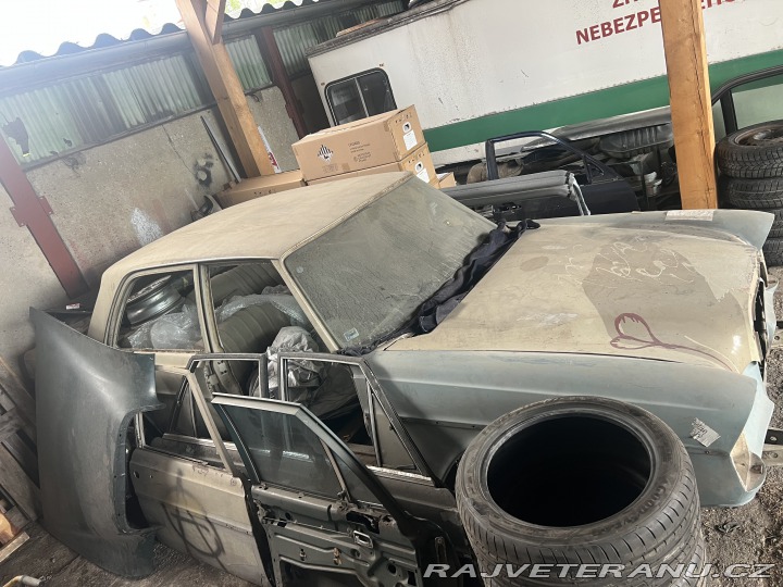 Mercedes-Benz Ostatní modely 2x W108 + 1x W109 1970