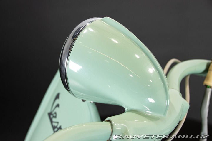 Piaggio Vespa 125 U (UTILITARIA) 1953