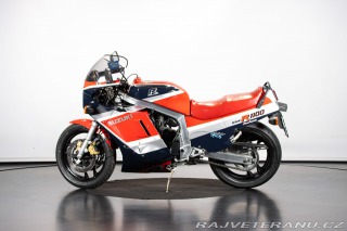Suzuki GSX GSXR 1100