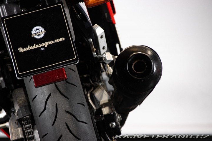 Suzuki GSX GSXR 1100 1986