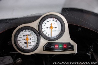 Suzuki GSX GSXR 1100 1986
