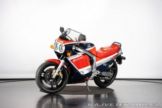 Suzuki GSX GSXR 1100 1986
