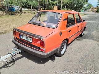 Škoda 105 105 GL 1982