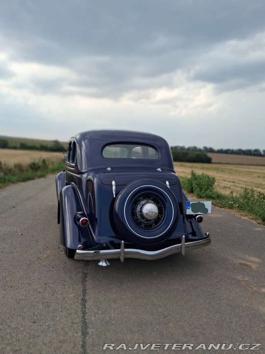 Ford V8 1935