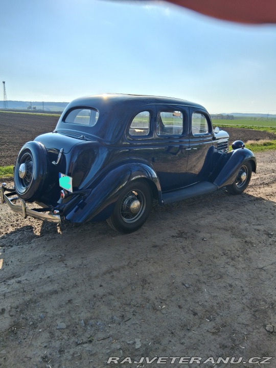 Ford V8 1935