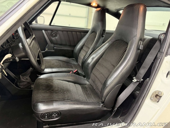 Porsche 911 Carrera 1984