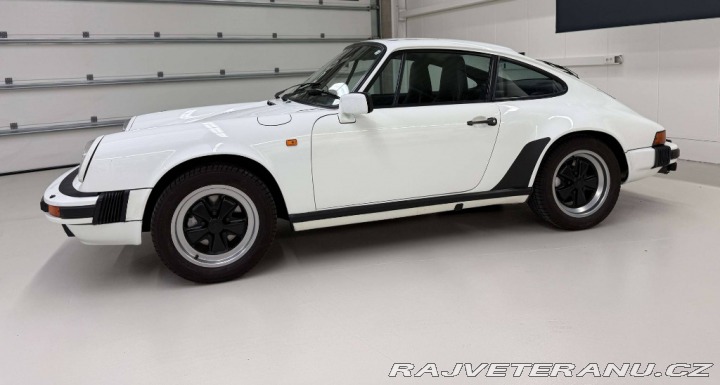 Porsche 911 Carrera 1984