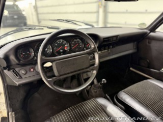 Porsche 911 Carrera 1984