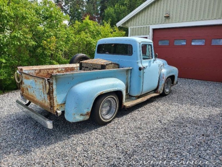 Ford V8 F-100 272 V8 1956