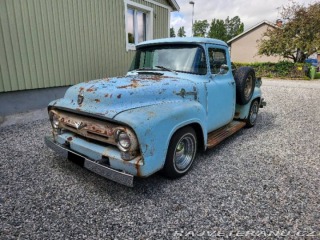 Ford V8 F-100 272 V8 1956