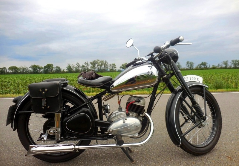 ČZ 150 150C