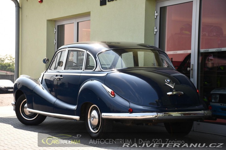 BMW 502 3.2 Super V8 1957