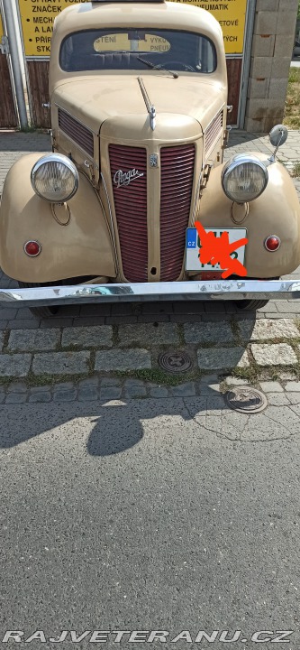 Praga Piccolo P21 1942