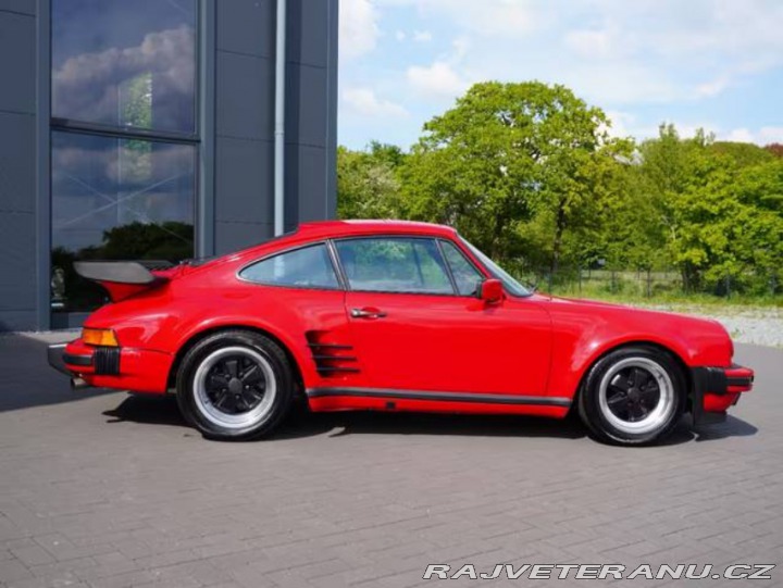Porsche 911 930 (911) Turbo Coupe 1987