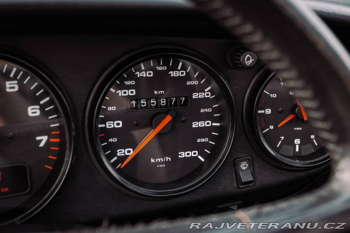 Porsche Ostatní modely 964 Carrera 2 1989