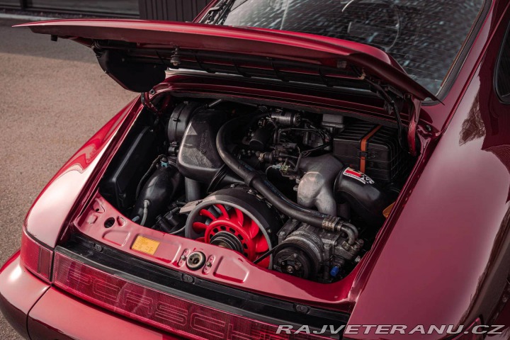 Porsche Ostatní modely 964 Carrera 2 1989