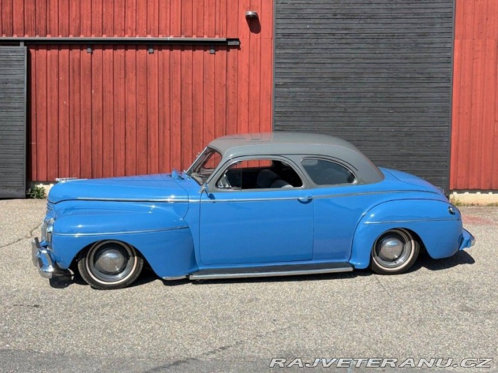 Ostatní značky Ostatní modely DeSoto Custom 1941