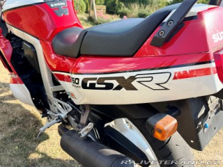 Suzuki GSX GSXR 750 1988