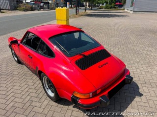Porsche 911 Carrera 1986