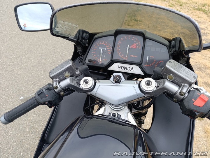 Honda Ostatní modely VFR 750 F 1990