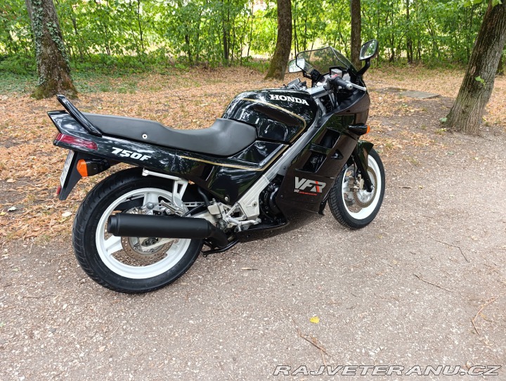 Honda VF VFR 750 F 1990