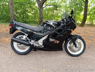 Honda Ostatní modely VFR 750 F 1990