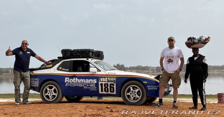 Porsche 944 S2 Dakar expedičníspeciál 1989