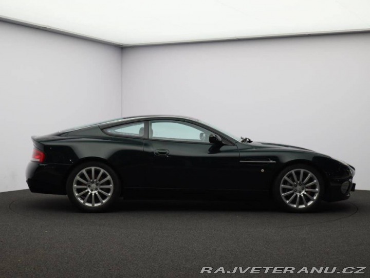 Aston Martin Ostatní modely Vanquish 2002
