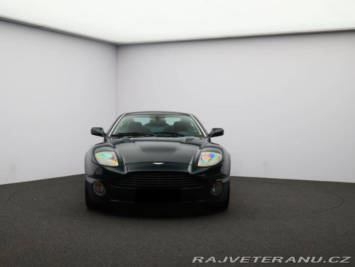 Aston Martin Ostatní modely Vanquish 2002