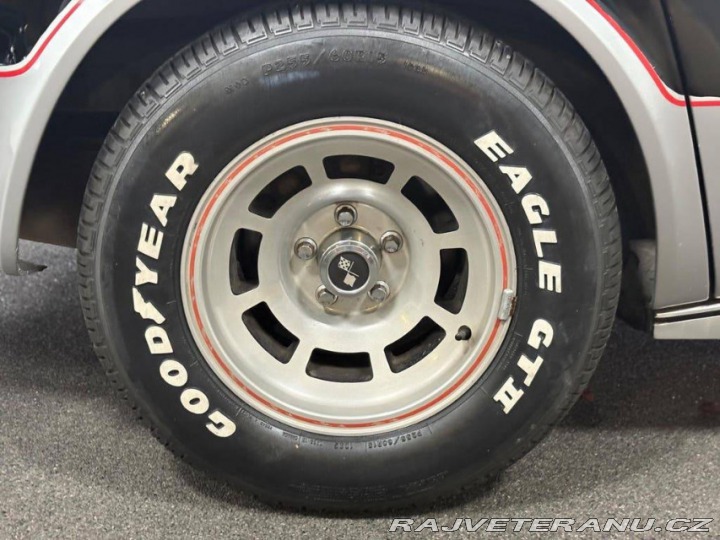 Chevrolet Corvette C3 Pace Car 1978